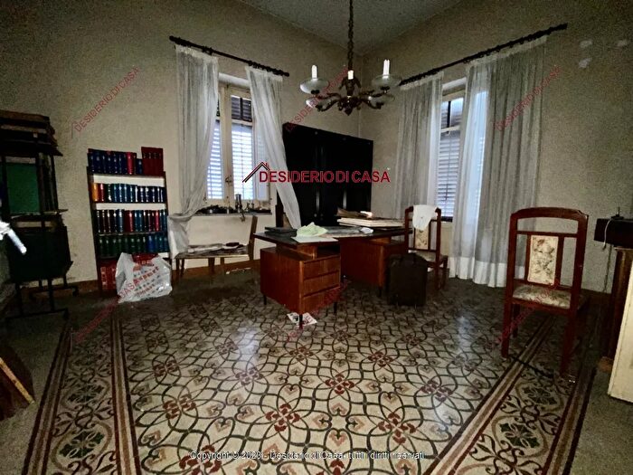 Appartamento con 5 locali in vendita in Corso Giuseppe La Masa Trabia Pa Italia, Trabia