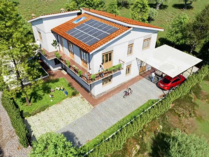 Appartamento trilocale in vendita in Fiesole