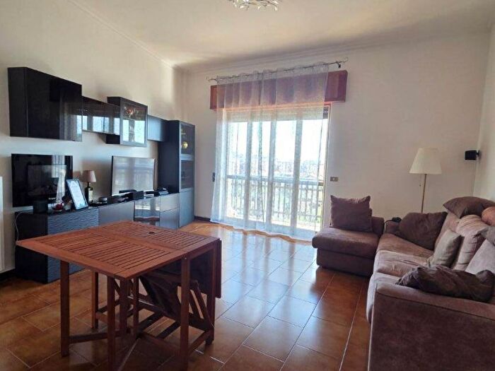 Appartamento trilocale in affitto in Via Pietra dellOva, Canalicchio Tivoli, Tremestieri Etneo