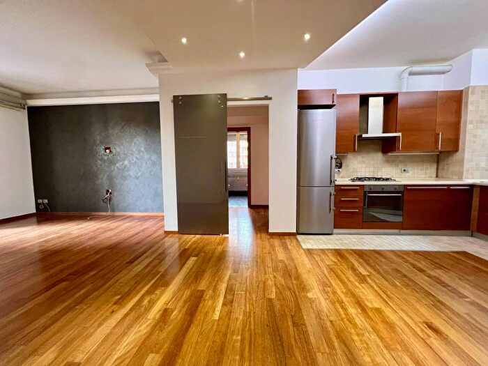 Appartamento trilocale in affitto in Piazzale Martesana, Precotto, Milano