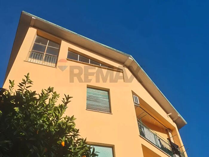 Appartamento quadrilocale in vendita in Via Quartiere Versilia, Viareggio