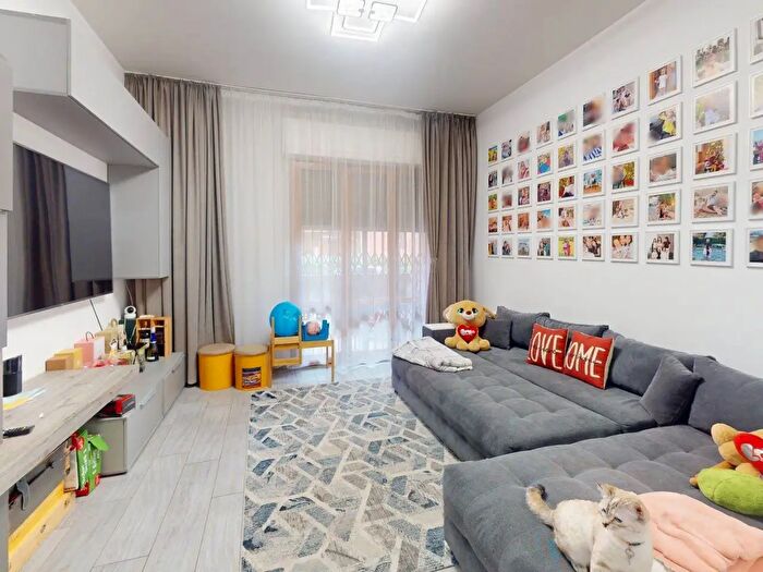 Appartamento quadrilocale in vendita in Via Maccari, Firenze