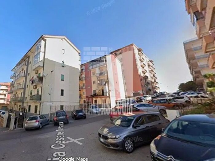 Appartamento quadrilocale in vendita in Via Libertà, Crotone