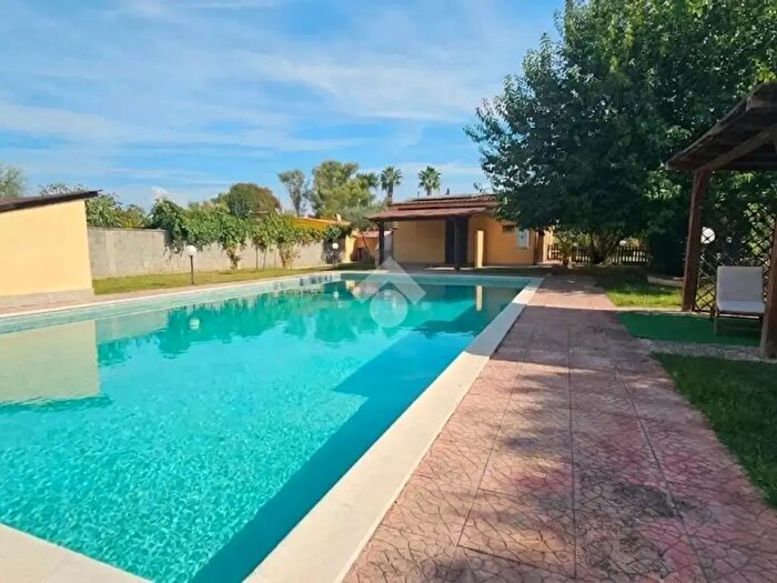 Casa trilocale in vendita in Via della Polveriera, Cisterna Di Latina