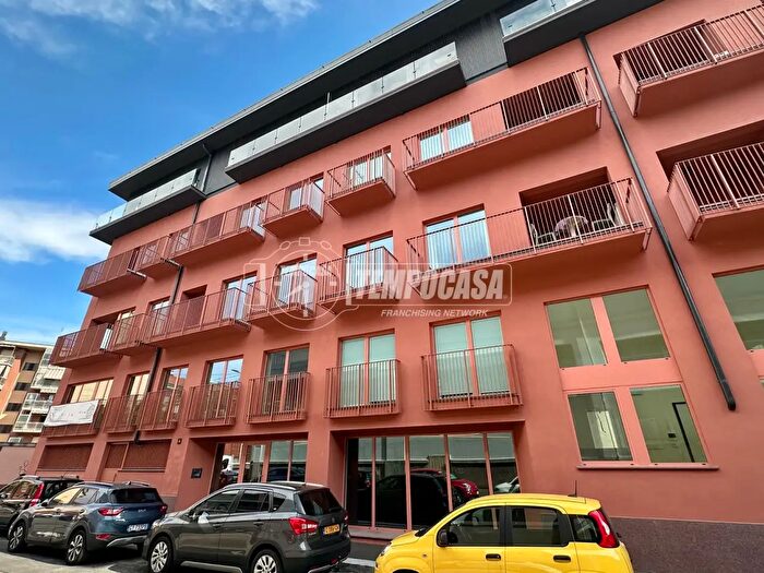 Appartamento bilocale in vendita in Via Perugia, Torino