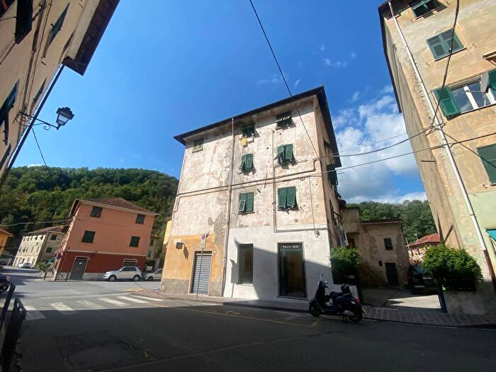 Appartamento bilocale in affitto in Via Ennio Delmonte, Isoverde, Campomorone