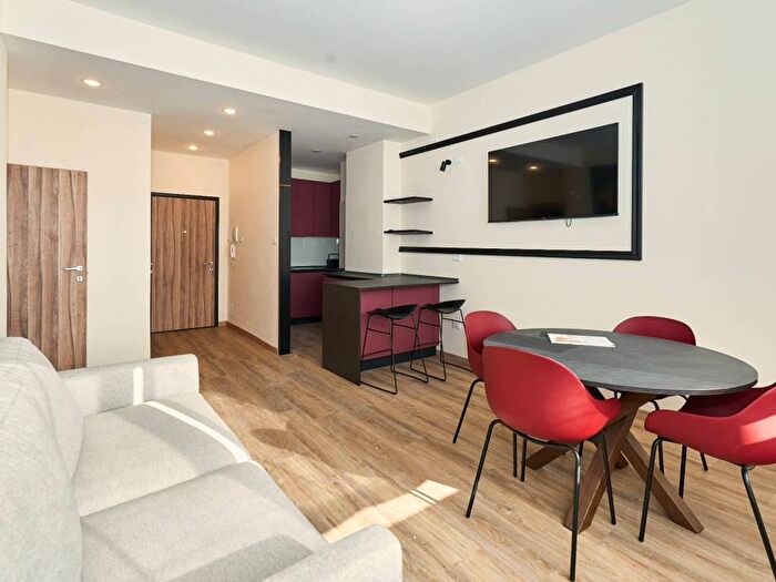 Appartamento trilocale in affitto in Viale Forlì, Milano Marittima, Cervia