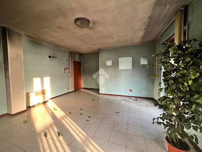 Appartamento bilocale in vendita in Via XX Settembre, San Martino Buon Albergo