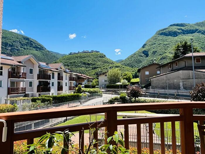 Appartamento trilocale in vendita in Via dei Vòi, Calliano