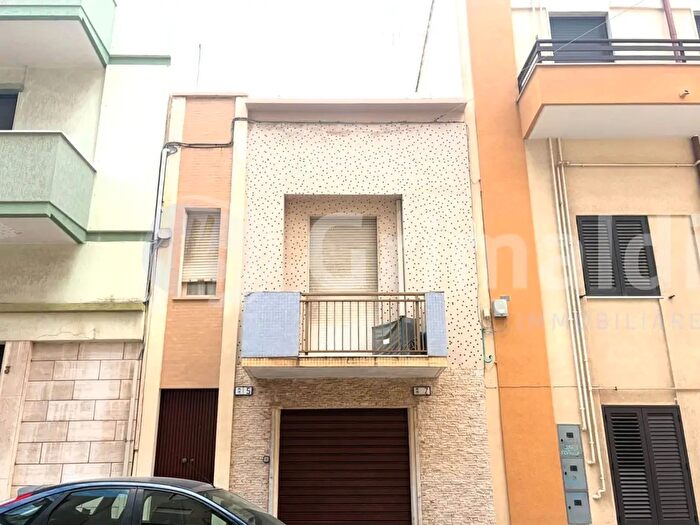 Casa trilocale in vendita in Via Venezia, Gallipoli