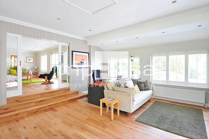 Appartamento trilocale in vendita in Via Giovanni, Aviano