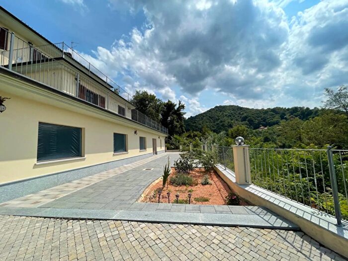 Casa con 7 locali in vendita in Via Sestriere San Mauro Torinese, San Mauro Torinese