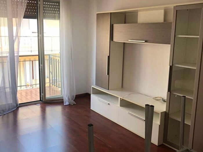 Appartamento bilocale in affitto in Via Francesco Acri, Centro Storico, Reggio Calabria