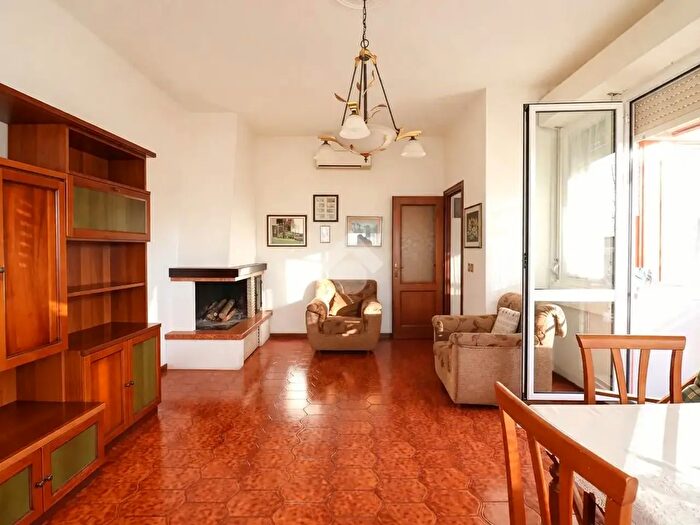 Appartamento trilocale in vendita in Via Sibilla Aleramo, Terni