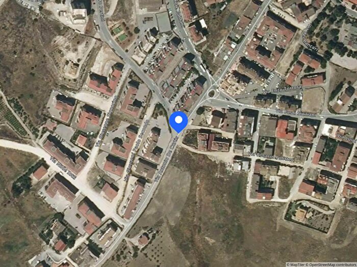 Casa in vendita in Via Sen Sammartino Angolo Via Pertini, Canicatti