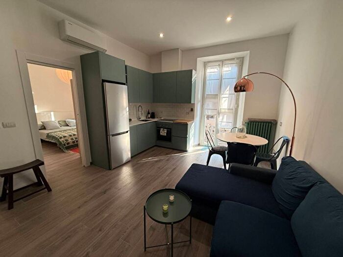 Appartamento bilocale in affitto in Via Lazzaro Papi, Porta Romana Medaglie dOro, Milano