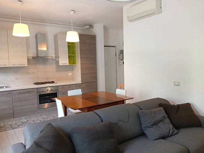 Appartamento bilocale in affitto in Via Liguria, San Giuseppe, Monza