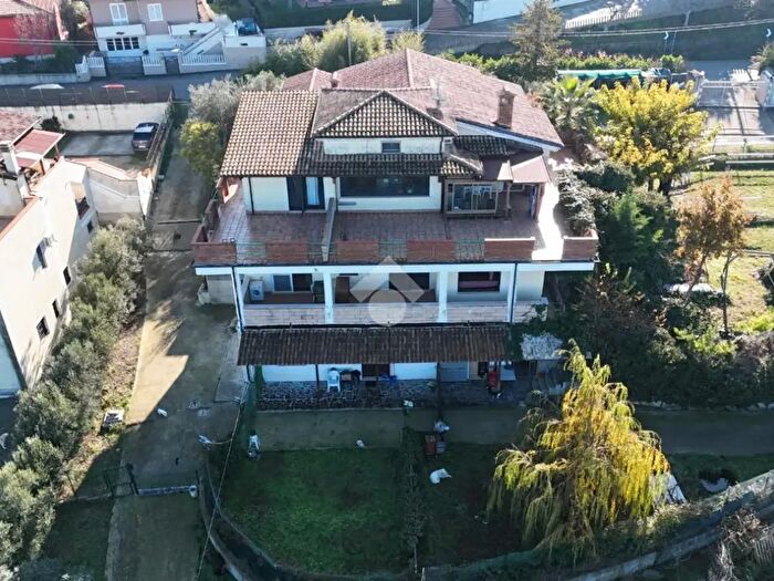 Appartamento trilocale in vendita in Via V Cerulli, Roseto Degli Abruzzi