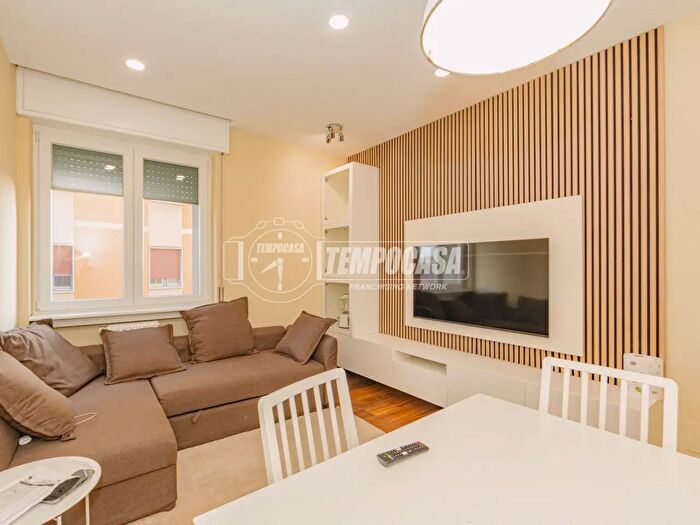 Appartamento bilocale in vendita in Viale Montegrappa, Vigevano