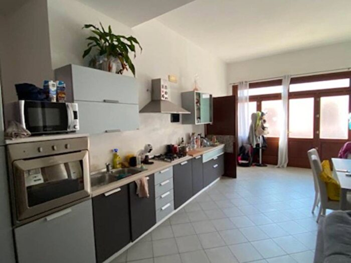 Casa con 5 locali in affitto in Strada Volta Pozzolo, Volta Mantovana