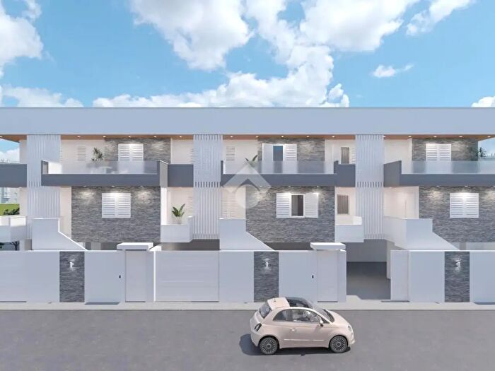 Casa quadrilocale in vendita in Via, Frignano