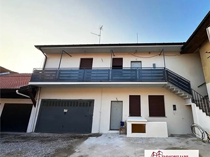 Appartamento trilocale in vendita in Via Matteotti Snc, Vittuone