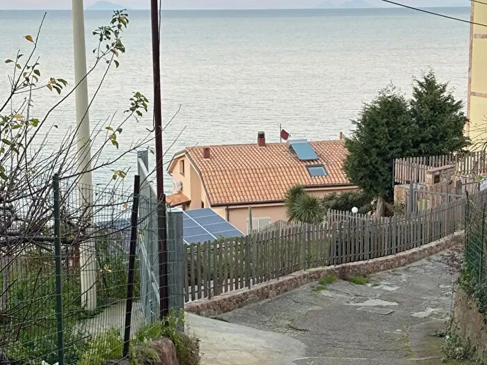 Appartamento bilocale in affitto in Via Ciolino, Cefalu'