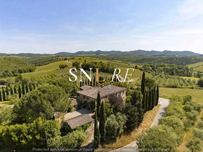 Casa con 6 locali in vendita in Via Roma, Gaiole In Chianti