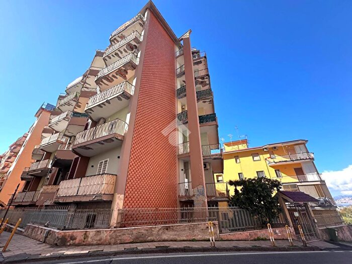 Appartamento bilocale in vendita in Via del Corallo, Torre Del Greco