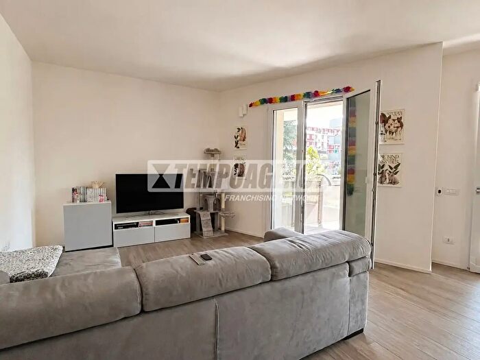 Appartamento quadrilocale in vendita in Viale Ernesto Pirovano Scala d, Bergamo
