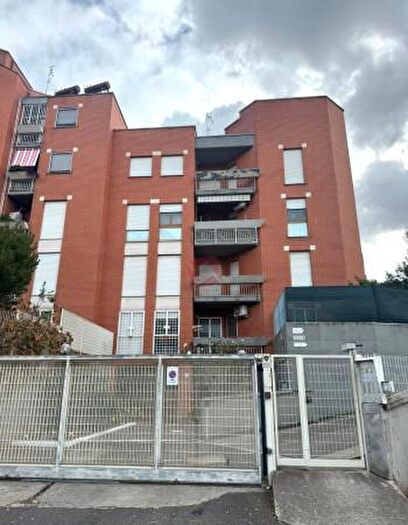 Appartamento trilocale in vendita in Via dellArcheologia, Roma