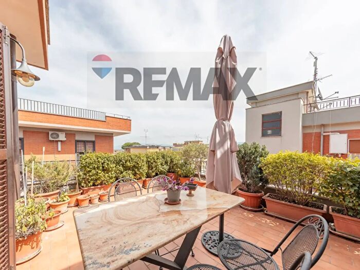 Appartamento bilocale in vendita in Roma