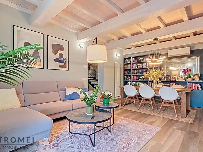 Casa con 6 locali in vendita in Via Dle Ponte ai Pini, Altopascio