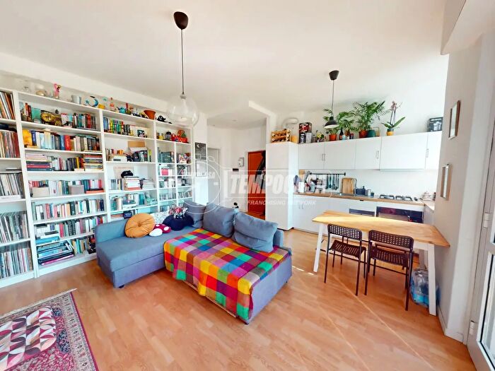 Appartamento bilocale in vendita in Via Val Sabbia, Milano