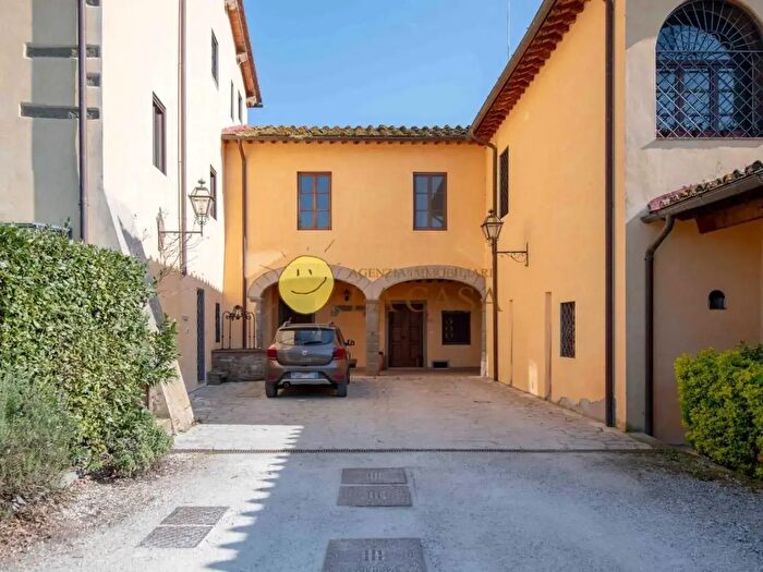 Casa quadrilocale in vendita in Figline e Incisa Valdarno