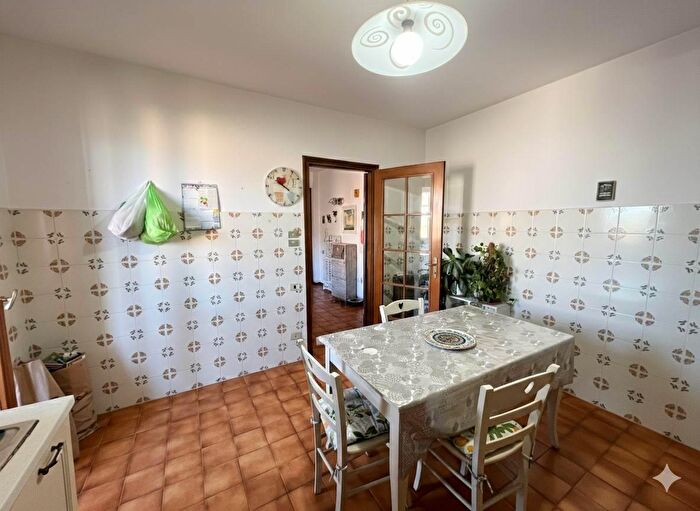 Appartamento con 7 locali in vendita in Castagneto Carducci