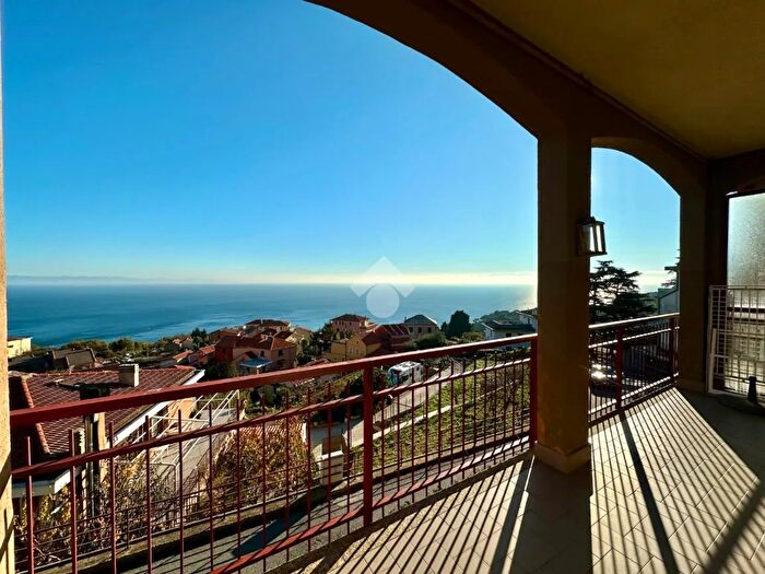 Appartamento monolocale in vendita in Via Pian dei Rossi, Bergeggi