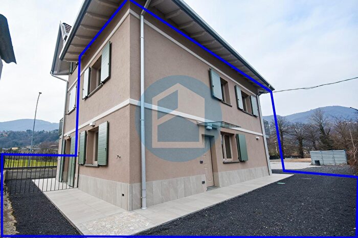 Appartamento trilocale in vendita in Monasterolo del Castello Via Nazionale, Monasterolo Del Castello