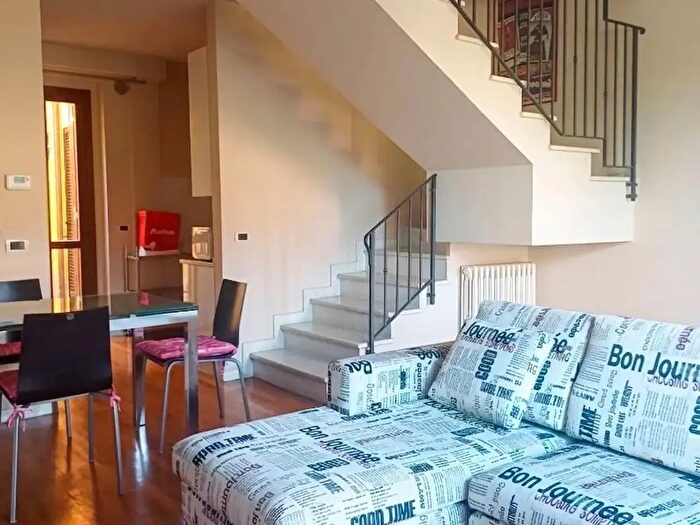 Appartamento trilocale in vendita in Via Frusaglia, Fano