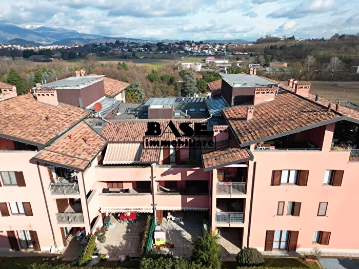 Appartamento trilocale in vendita in Via Ticino, Fino Mornasco