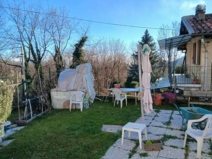 Casa con 5 locali in vendita in Prascorsano