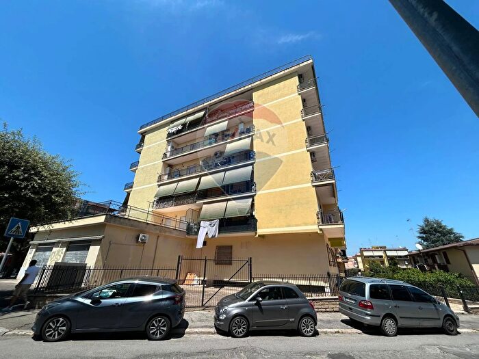 Appartamento trilocale in vendita in Via Leonardo da Vinci, Aprilia