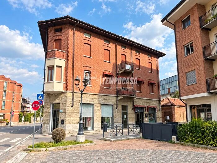 Appartamento trilocale in vendita in Piazza della Repubblica, Castellamonte