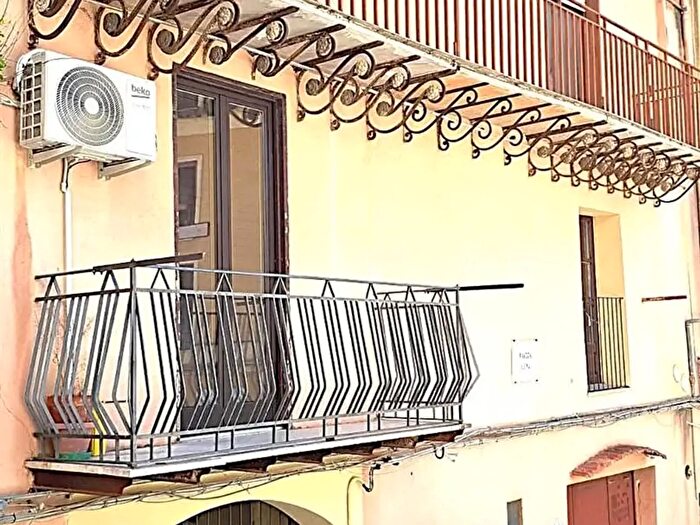 Appartamento con 14 locali in vendita in Via Bac Bac, Agrigento