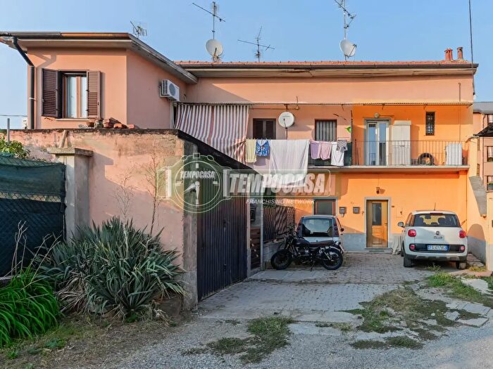 Appartamento bilocale in vendita in Cornate D'Adda