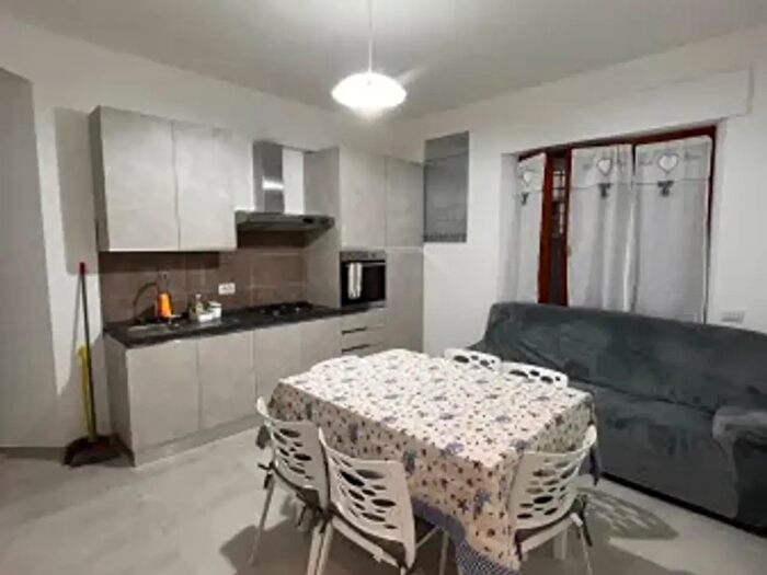 Appartamento trilocale in affitto in Via Cesare Battisti, Civitanova Marche