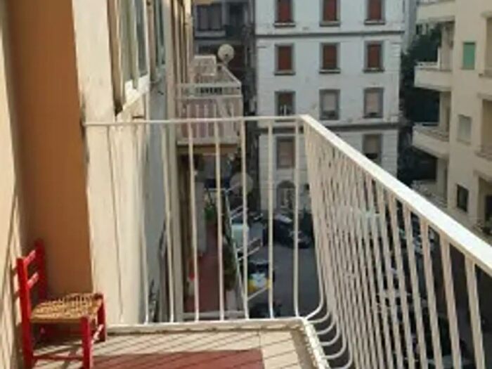 Appartamento quadrilocale in affitto in Via Francesco Lo Monaco, Napoli