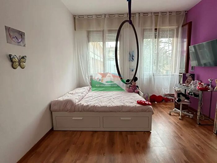 Appartamento con 5 locali in vendita in Via Tombesi dallOva, Ravenna