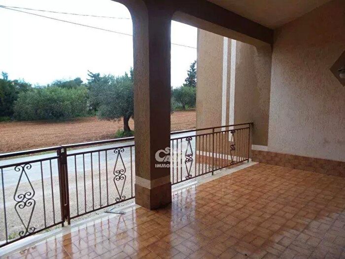 Casa con 6 locali in vendita in Marsala