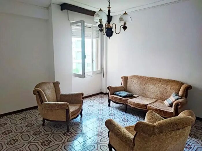 Appartamento con 5 locali in vendita in Via Luigi Barzini, Sassari